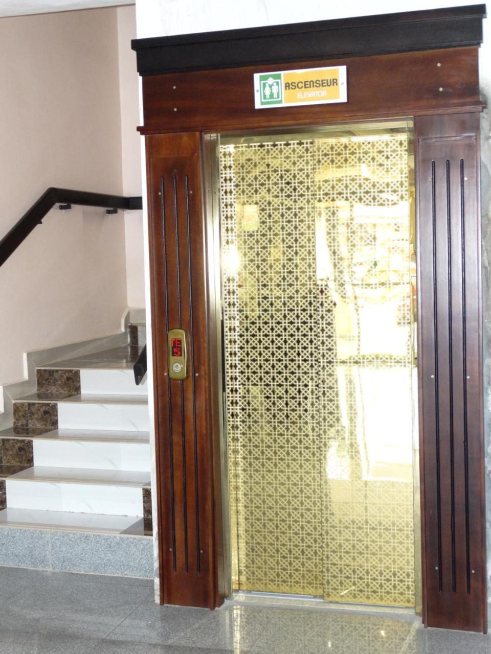 Safyad Hotel Yaoundé Exterior foto